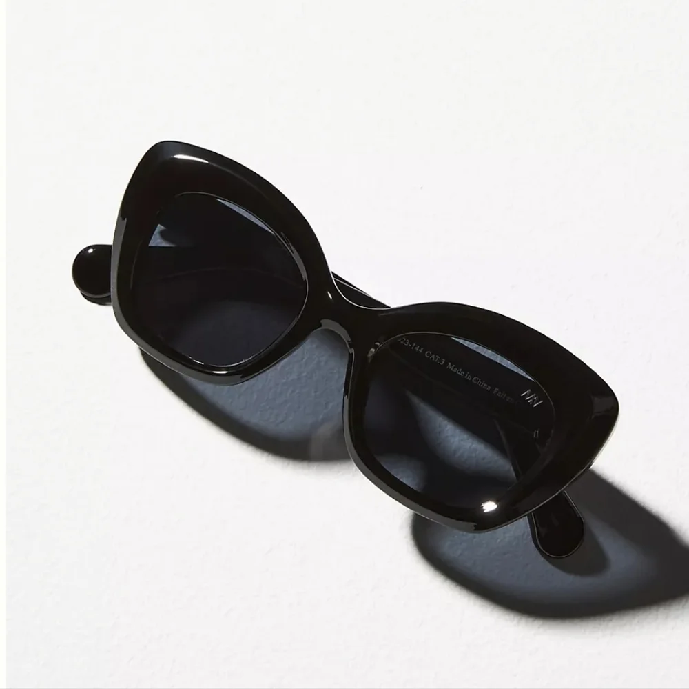 New Matt & Nat Rakel 2 Sunglasses Black/ Brown/ Yellow 5.5" Wide in Seal⦠- Picture 12 of 14